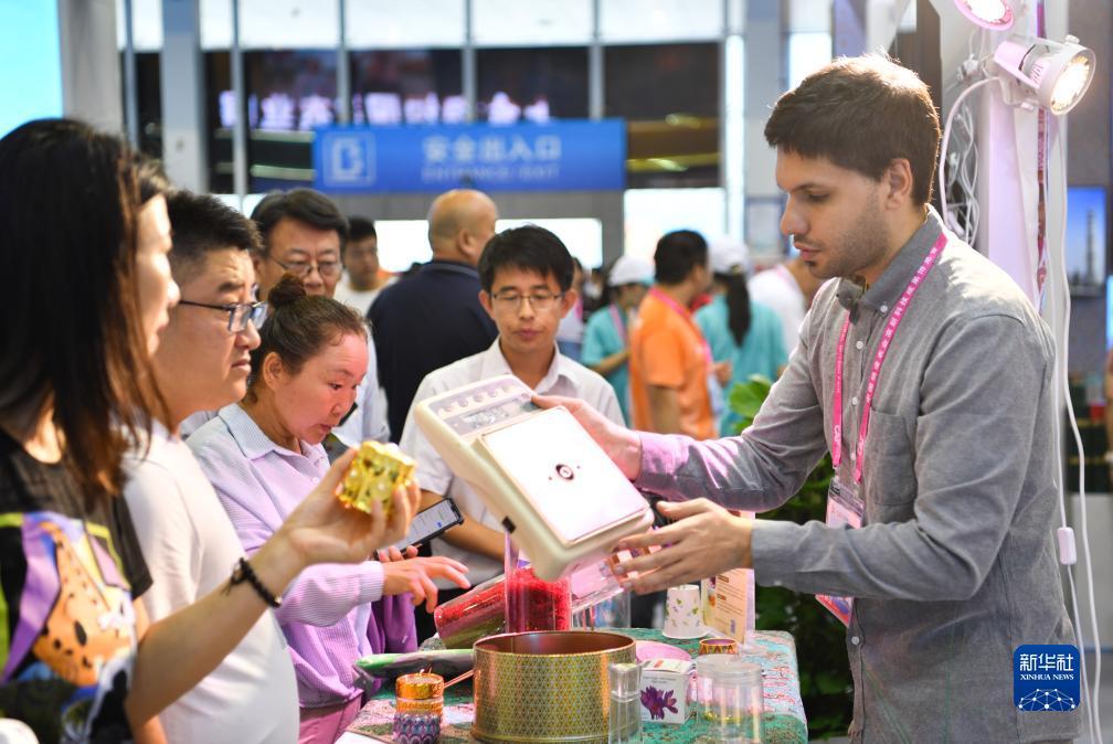 vg棋牌娱乐